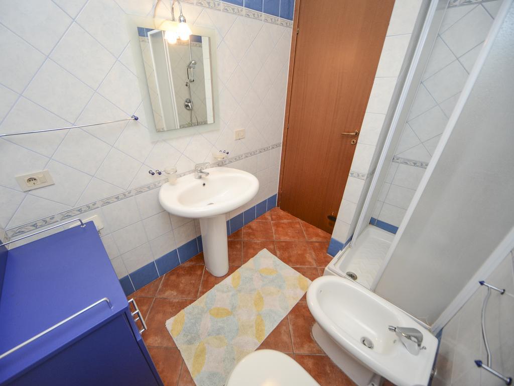 Villa Torre Roccella Кампофеличе-ди-Роччелла Экстерьер фото